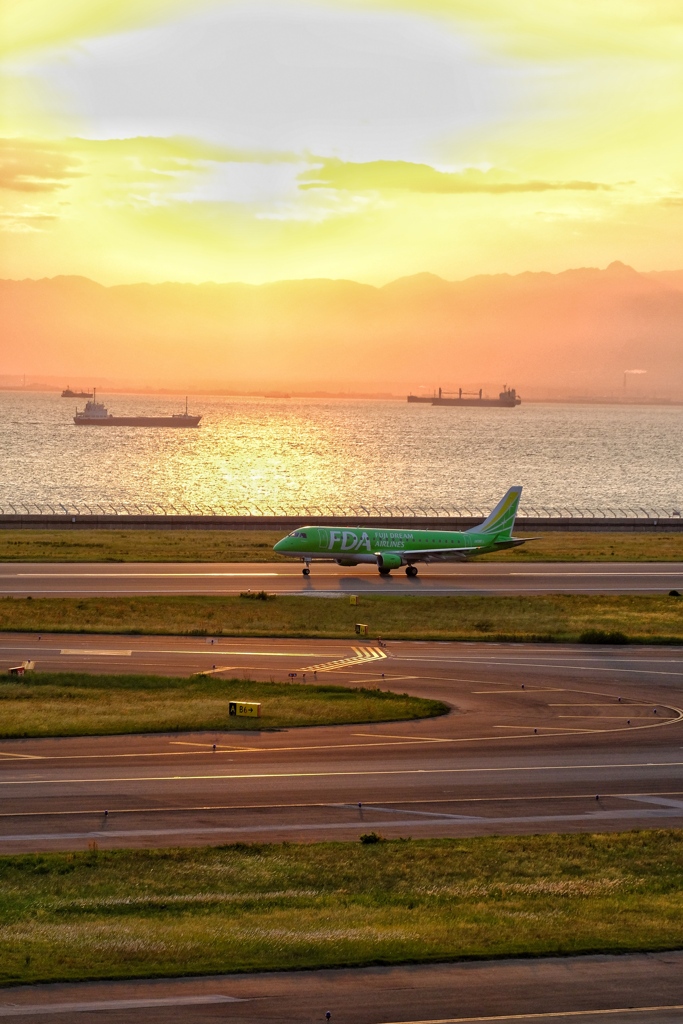 海と空と陸を染める