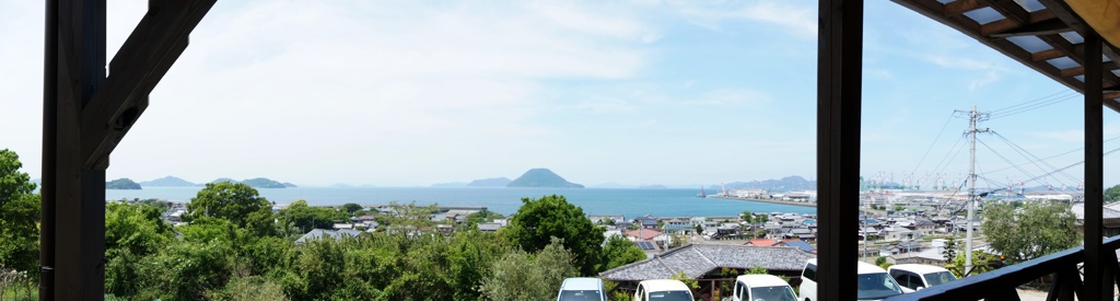 瀬戸内海が見えるカフェ