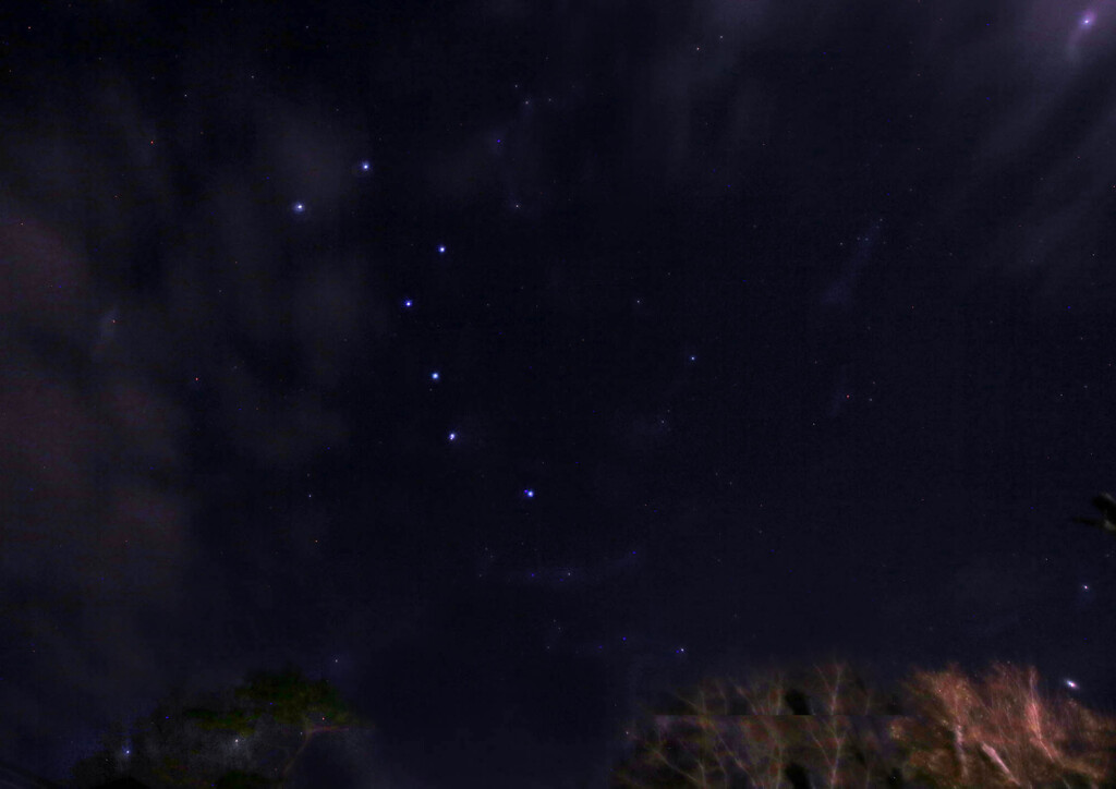 夜明けの空に瞬く七ツの星ー山中湖畔