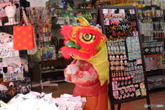 獅子舞少女