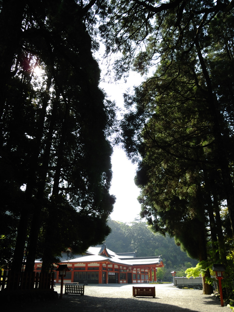 霧島神宮, 鹿児島