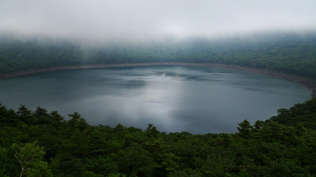 霧島　大浪池