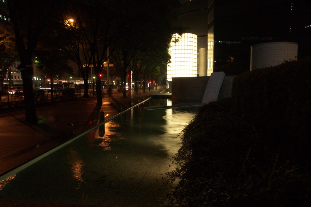 新宿アイランドタワー