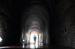 洞窟の中の寺院