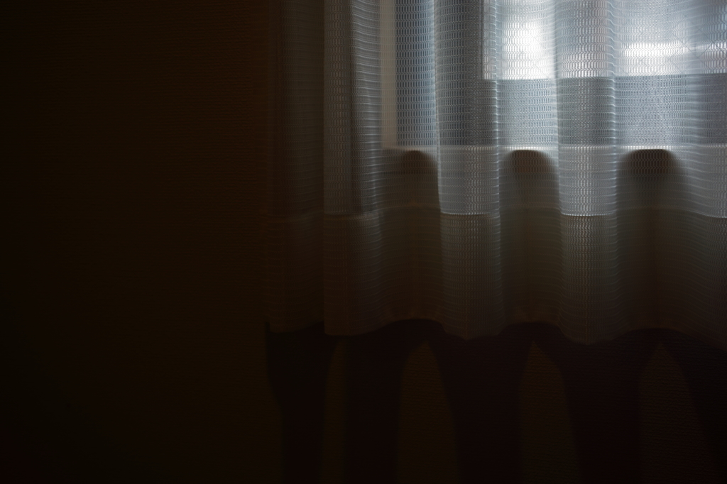 -Curtain-
