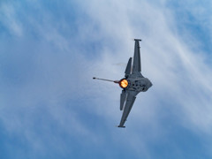 F-16
