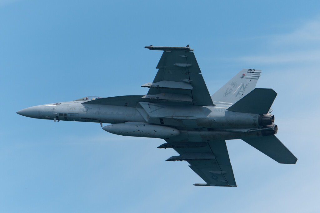 F-18