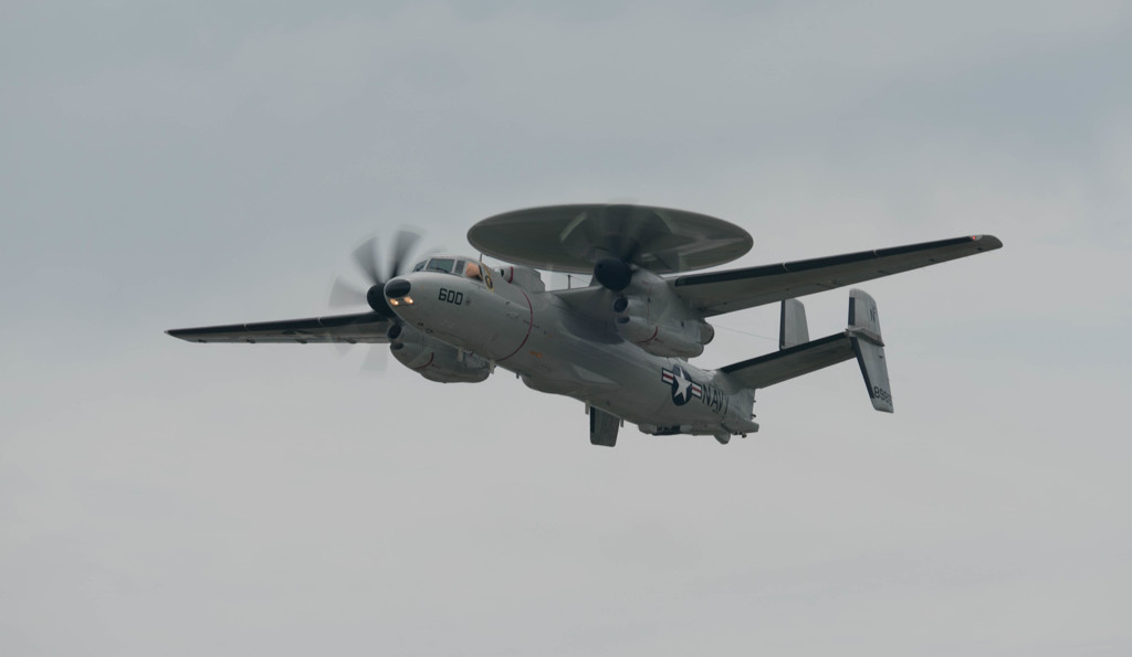 艦載機訓練開始