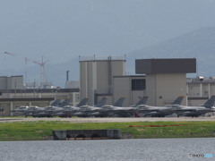 それとも・・・