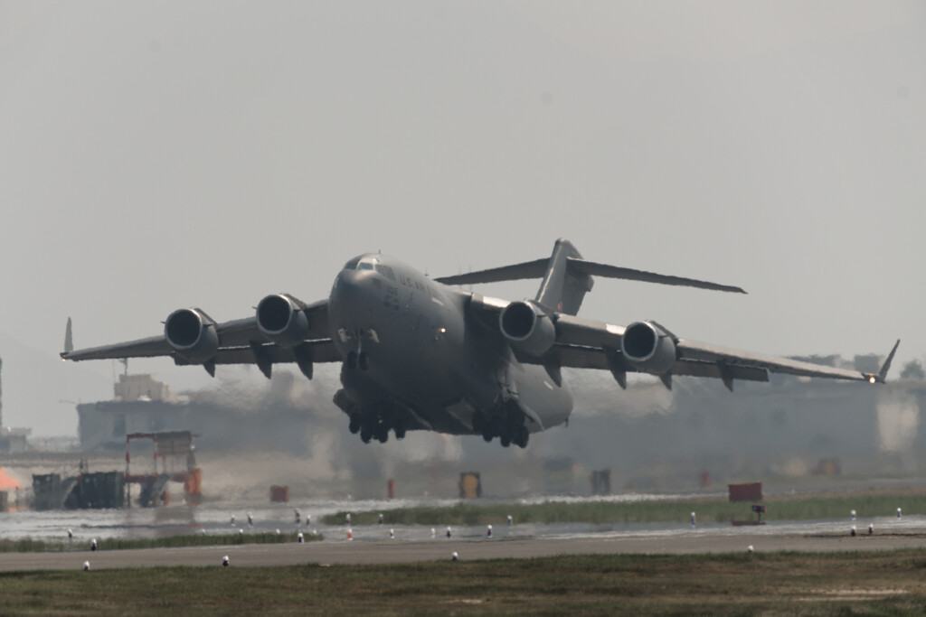 C17