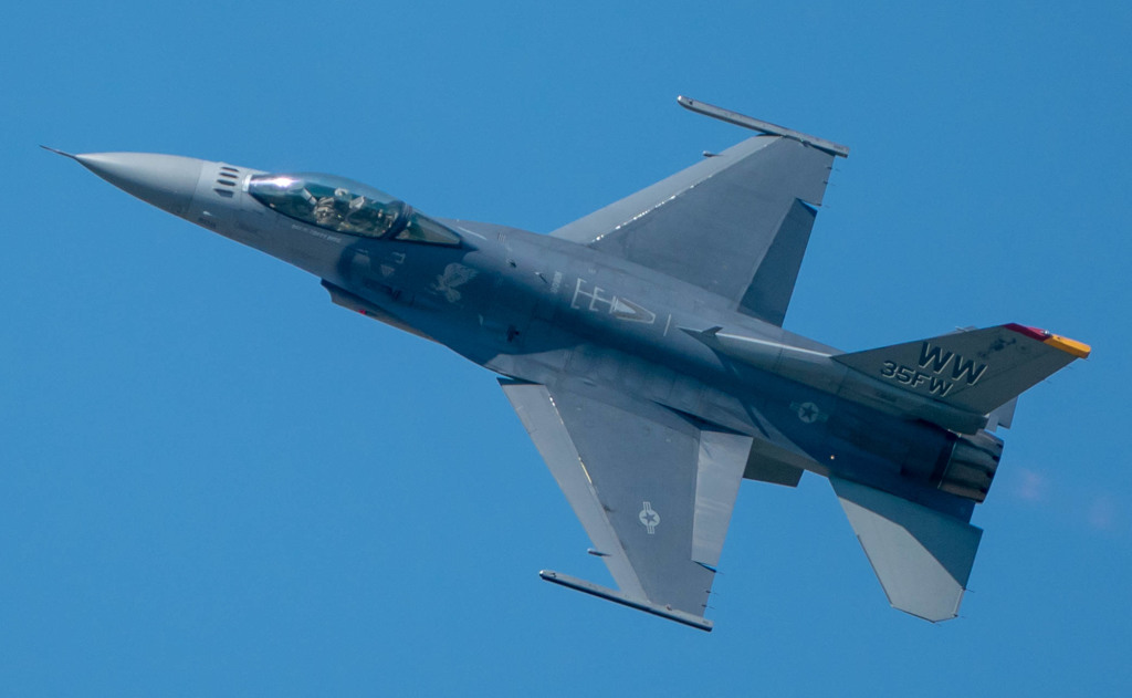 防府航空祭　予行　F-16