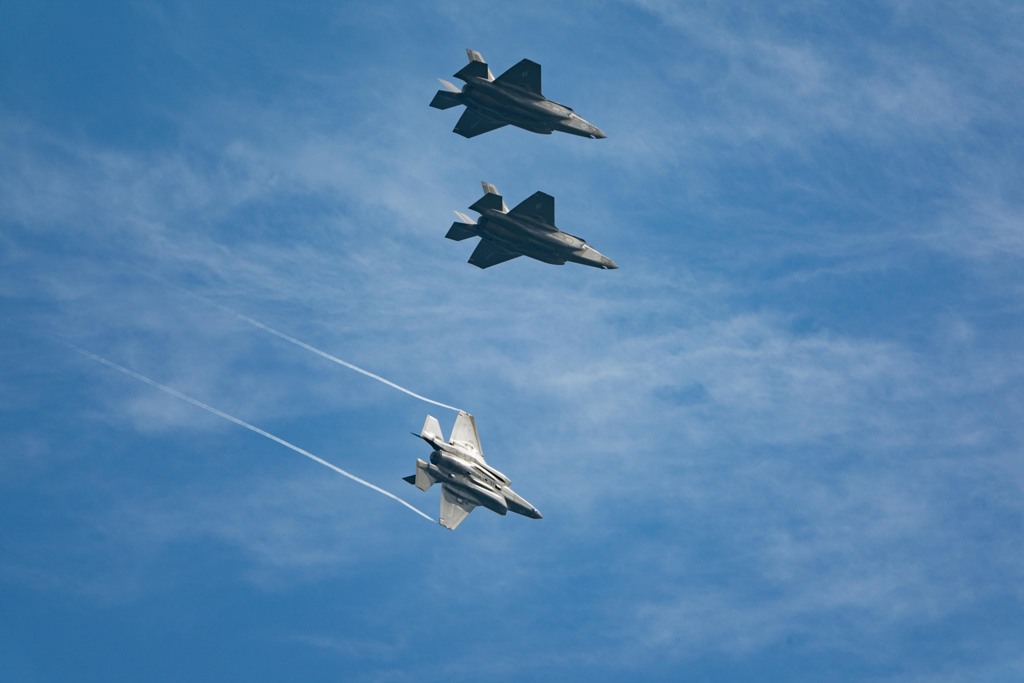 稲妻落とし・・・