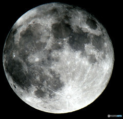 スーパームーン