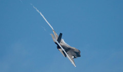 オーバーヘッドから・・