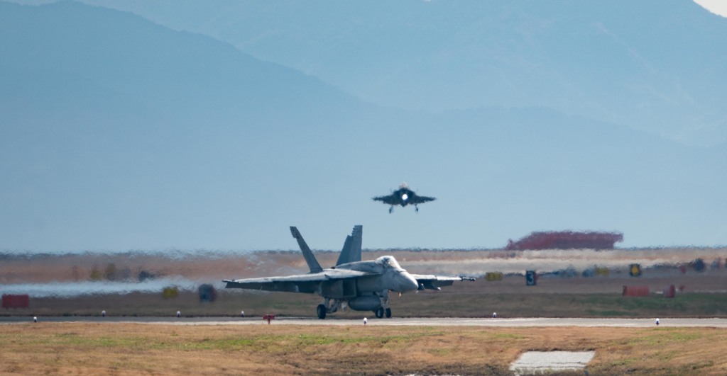 ナイツを引き連れて・・・