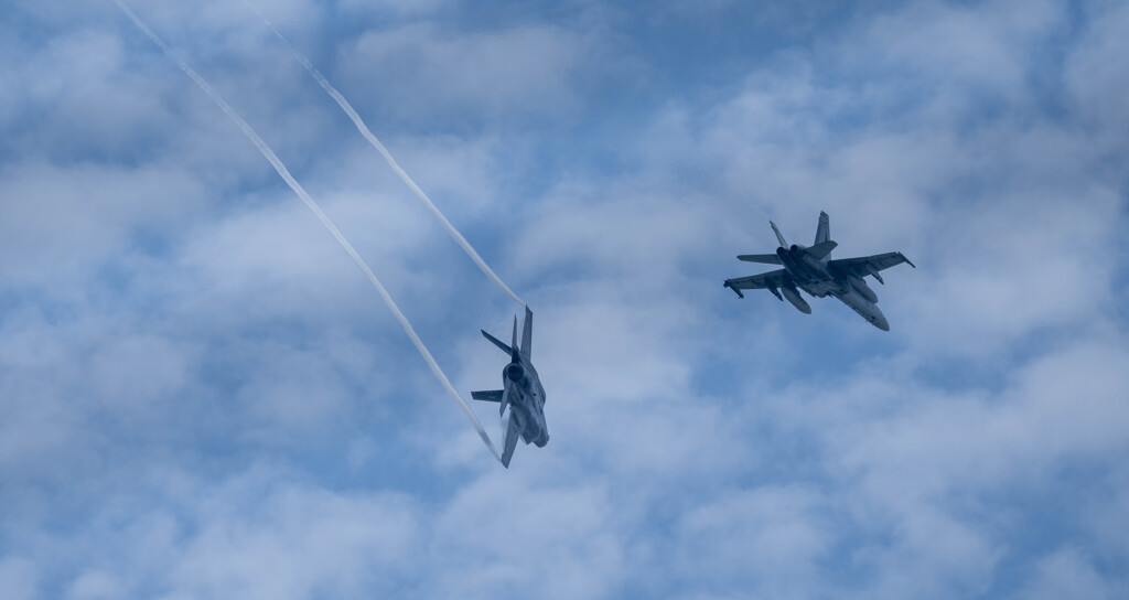 オーバーヘッドアプローチ