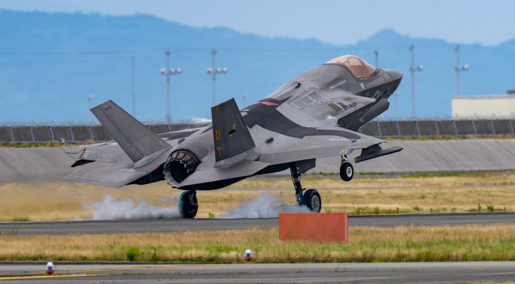 VMFA-242 DT#01 