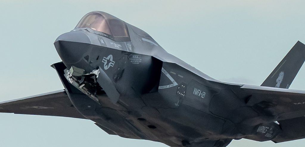 F35Bしかいない。。