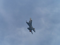 F-16
