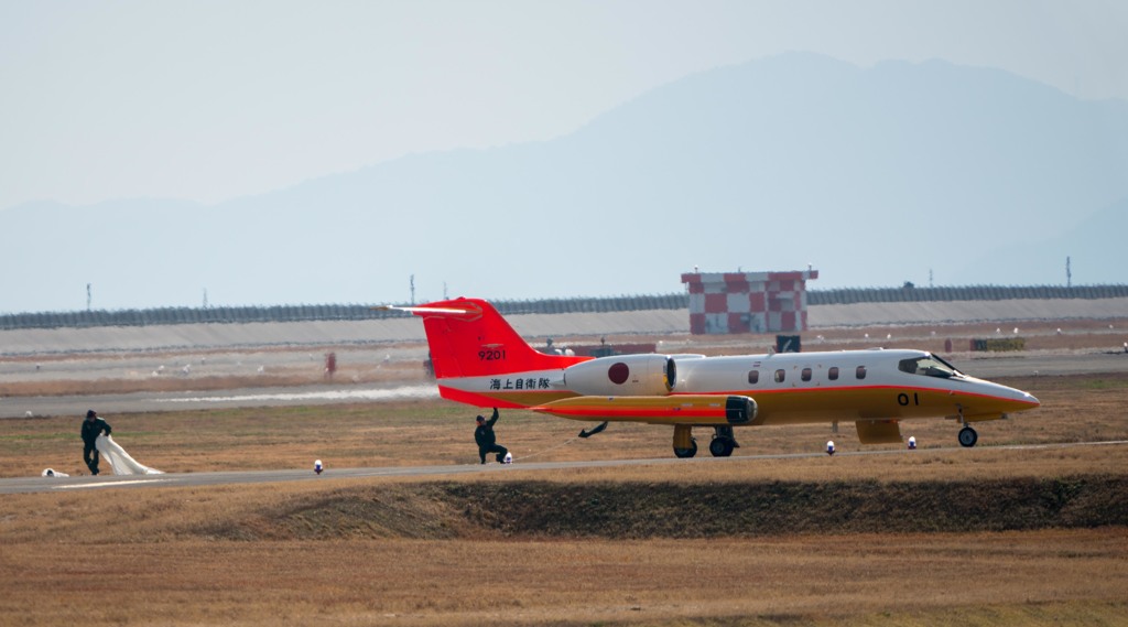 誰もキテクレナイ・・・