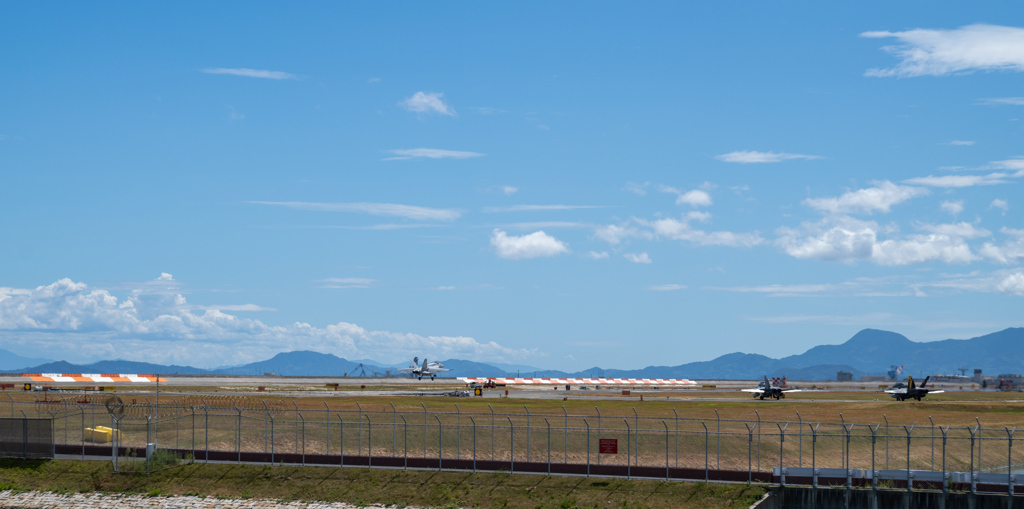 着艦訓練・・・・？？