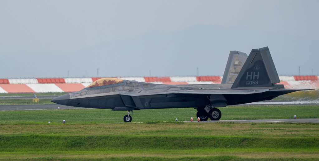 F-22