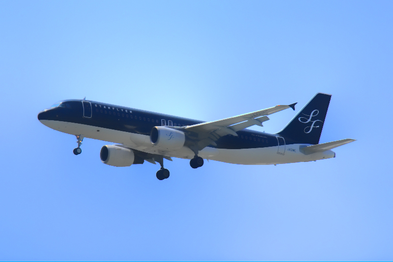 JA01MC(A320-200)_SFJ