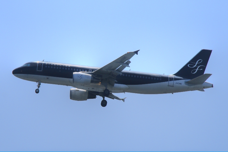 JA01MC(A320-200)_SFJ_2