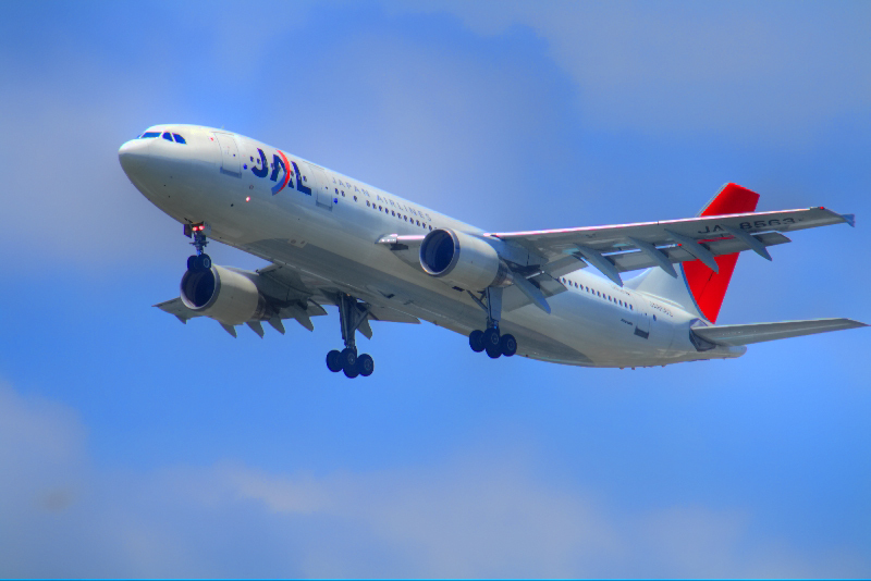 JA8563(A300-600R)