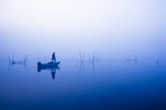 霧の舟出
