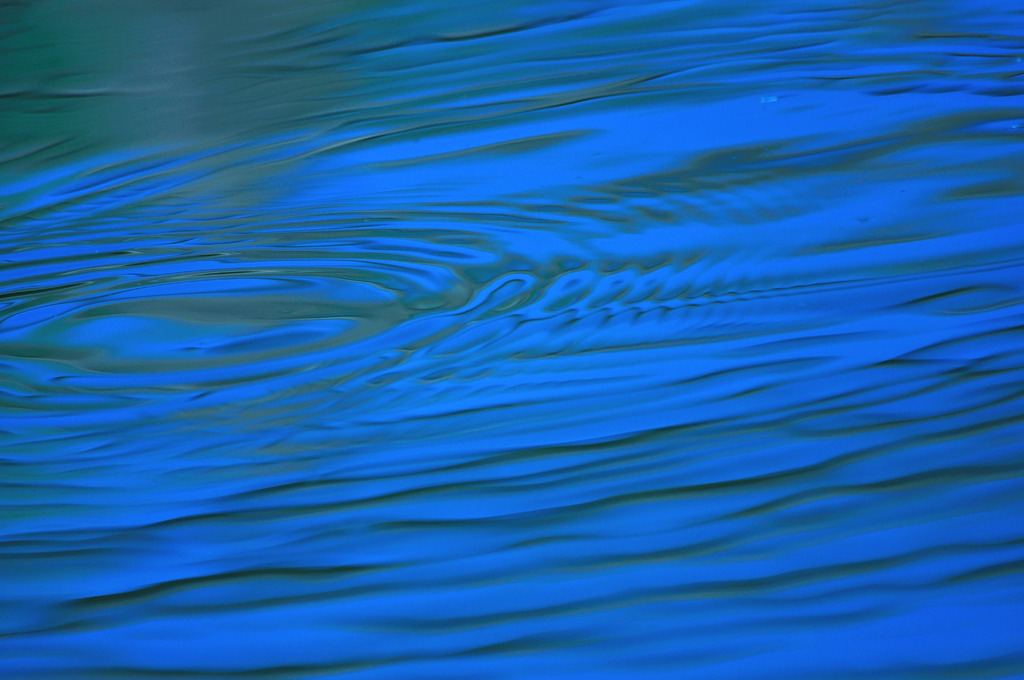 Aqua　Wave