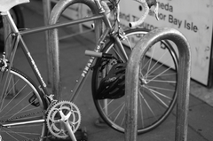 monocrome bicycle -lens test-