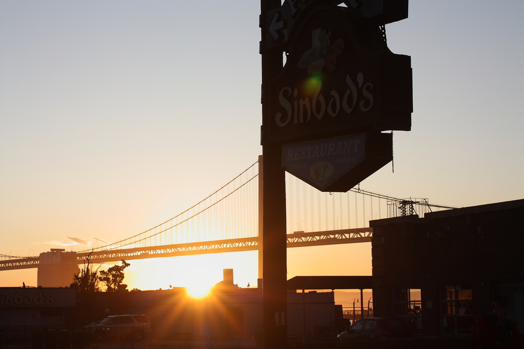 SF bay sunrising -lens test-