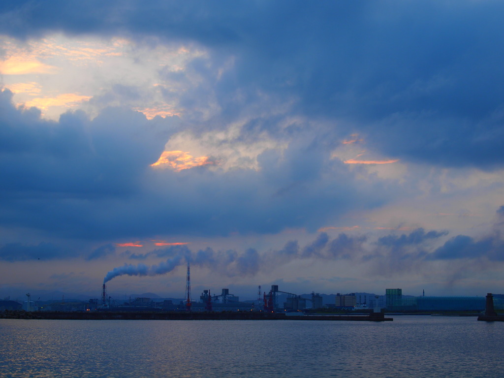 小名浜港の夕暮れ