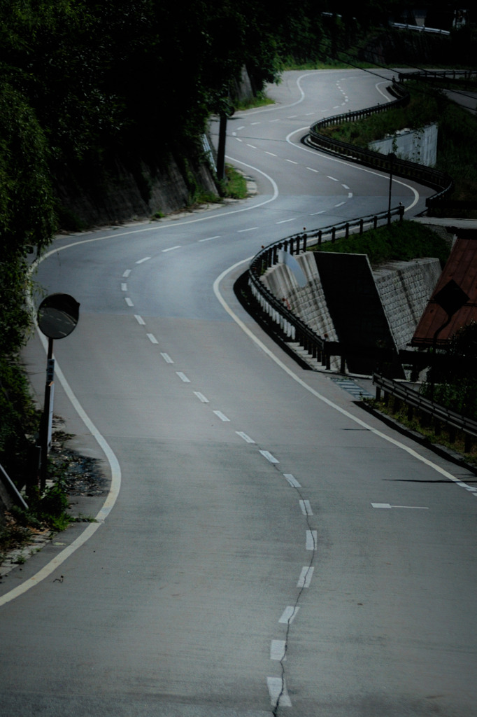 曲がり曲がった人生