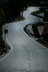 曲がり曲がった人生