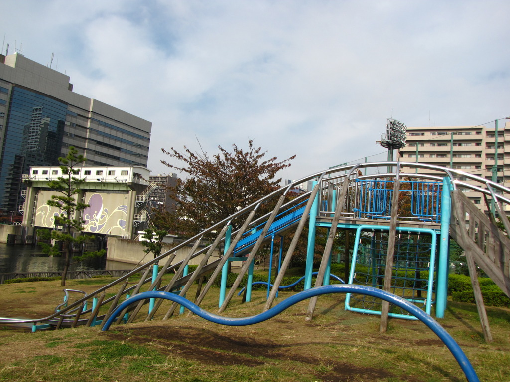 くじらの滑り台