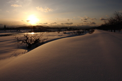 寒河江川夕景