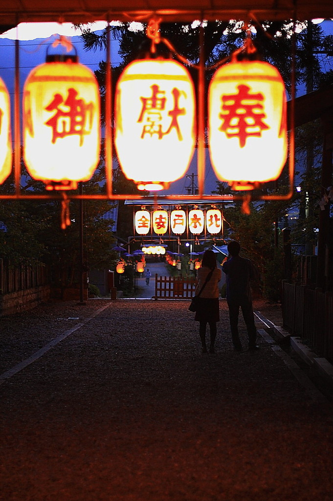 秋祭りの夜