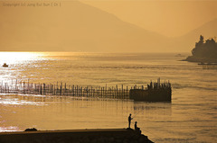 日が暮れる海辺・・・
