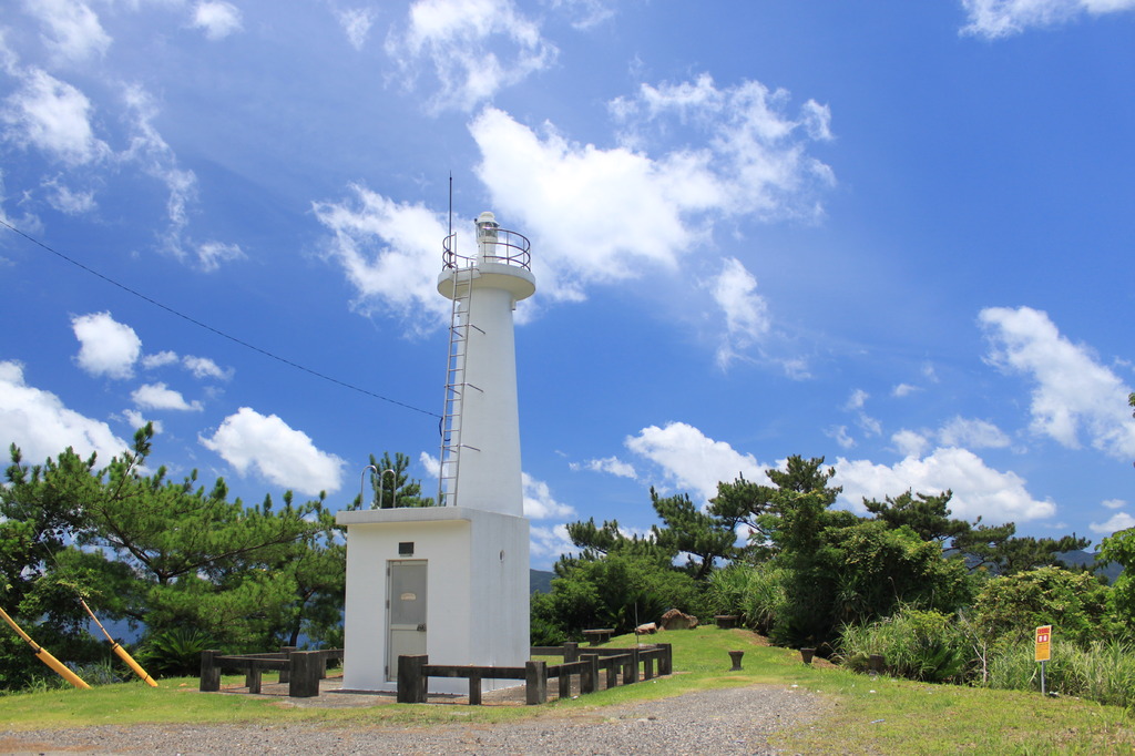 小さな灯台