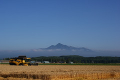 雲より高い～斜里岳♪