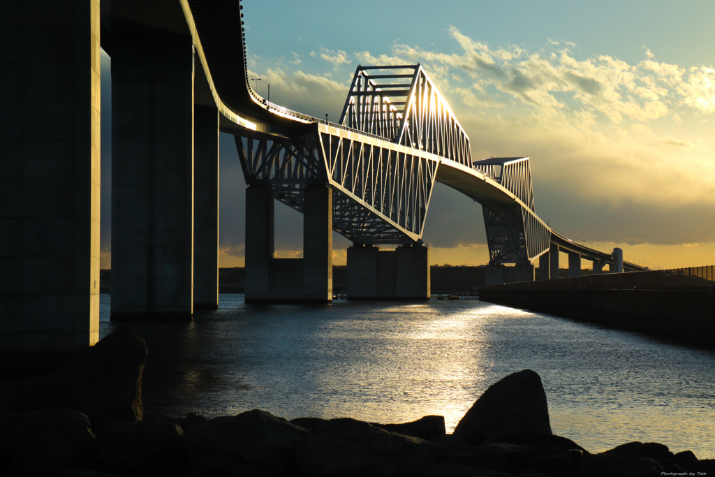 煌めきの橋