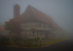 霧幻の街