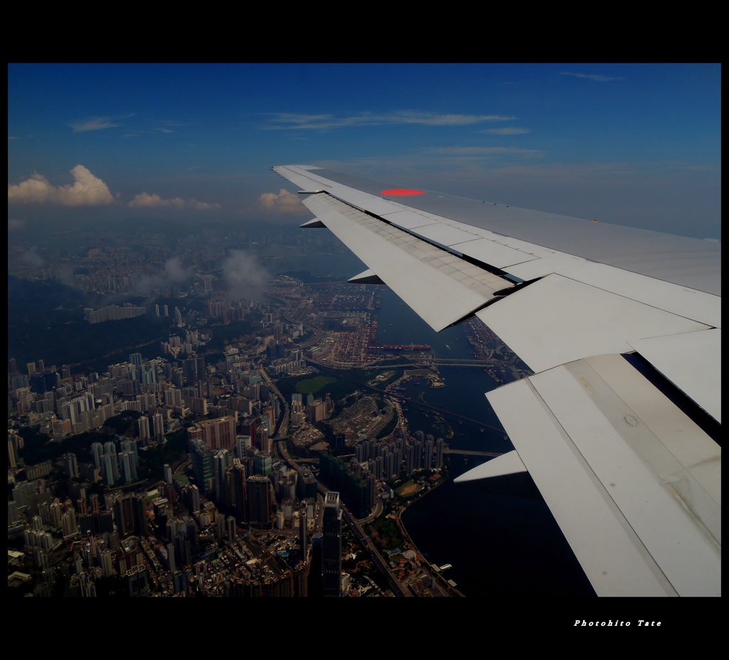 翼よ、これが香港だ