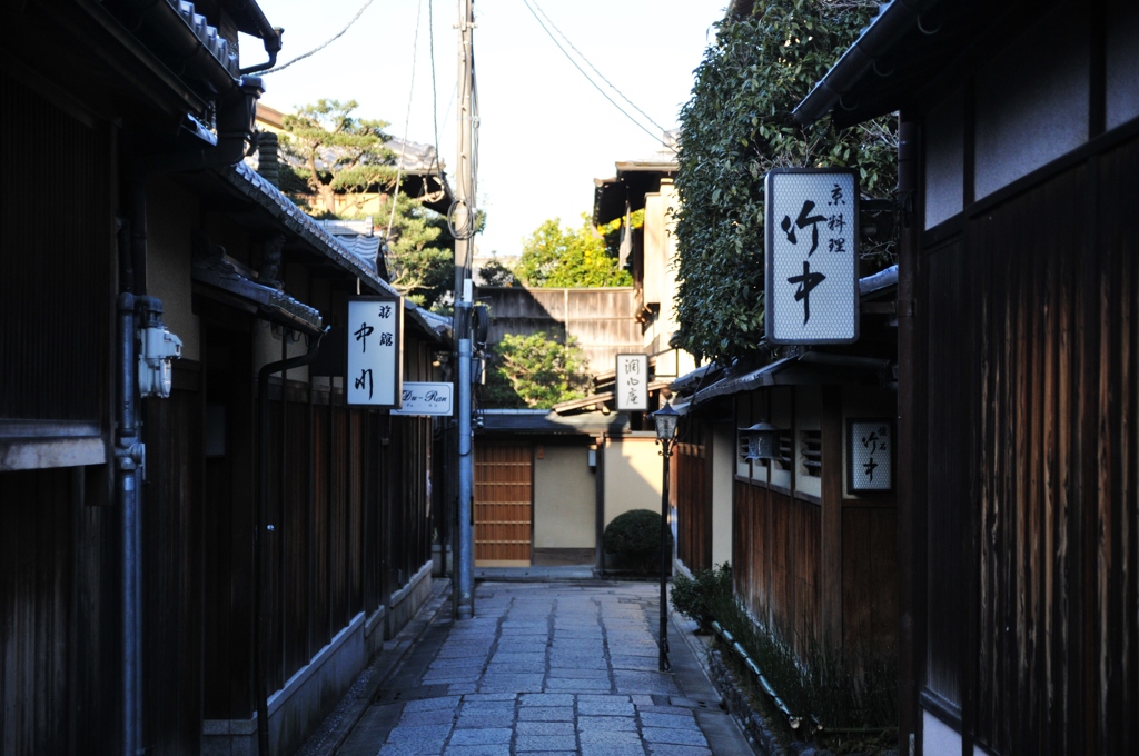 石堀小路