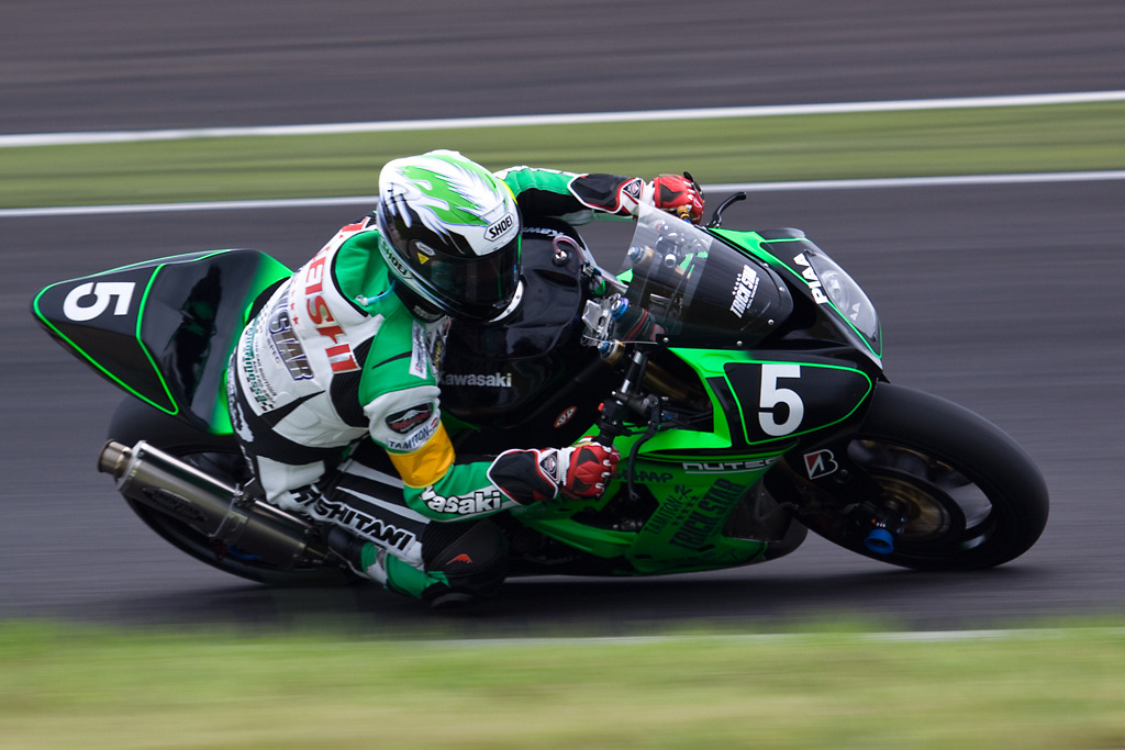 TRICK☆STAR RACING／武石伸也選手
