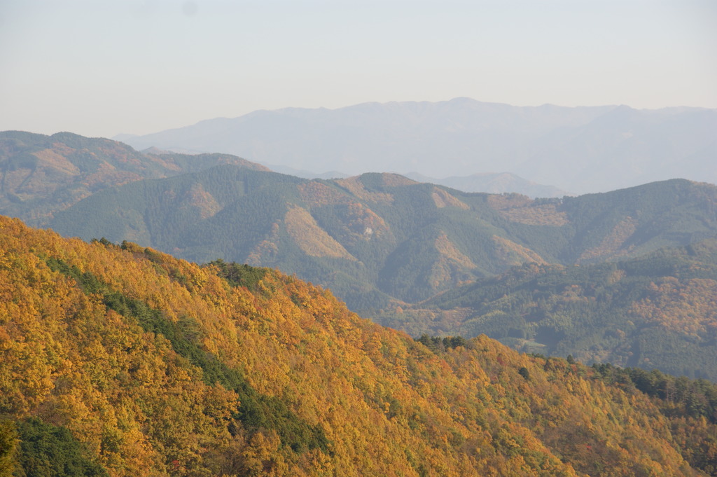 山脈の秋