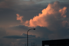 雲が染まる夕景
