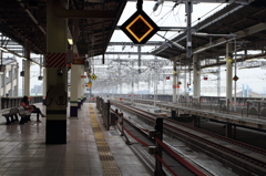 雨のプラットホーム